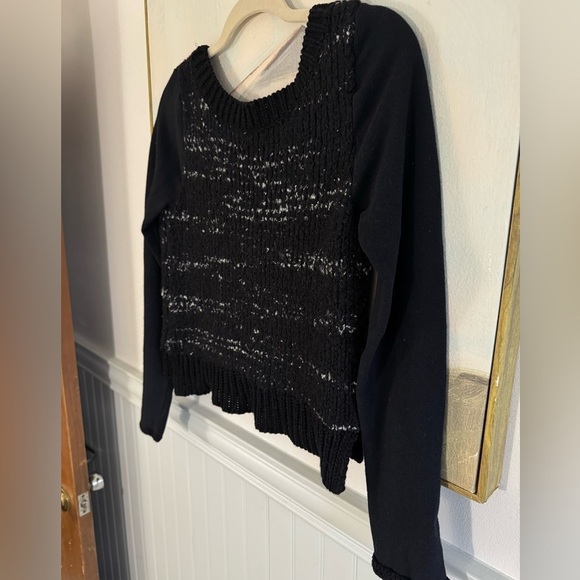 Free People Magic Rose Sweater Knit Red Black Green Size Medium - Picture 8 of 8